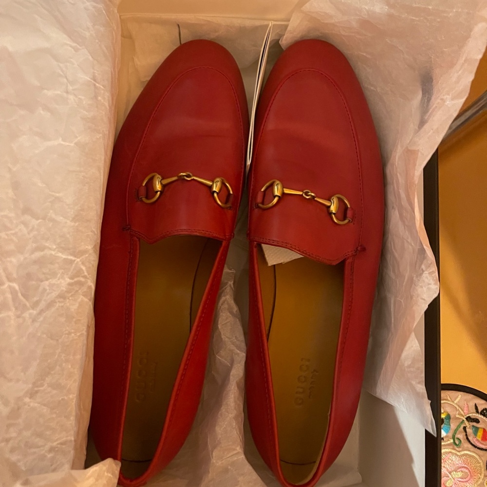 Gucci authentic shoes used in good condition.Made in Italy Original box.
